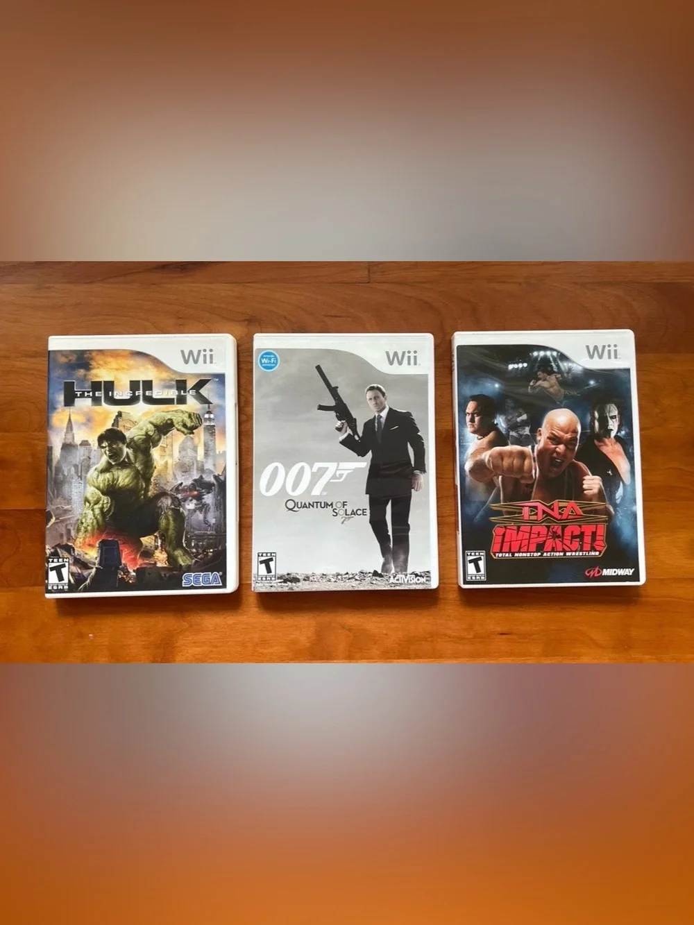 Nintendo Wii Bundle of 3 Video Games | 007 Quantum of Solace, Hulk, TNA Impact